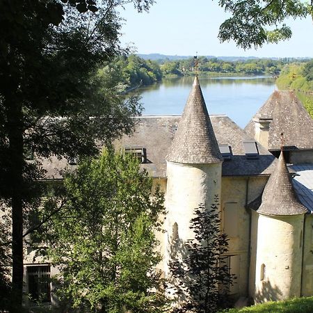 Chateau De Courtebotte Saint-Jean-de-Blaignac Exterior foto